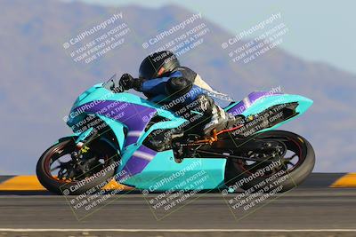 media/Dec-04-2022-CVMA (Sun) [[e38ca9e4fc]]/Race 12 500 Supersport-350 Supersport/